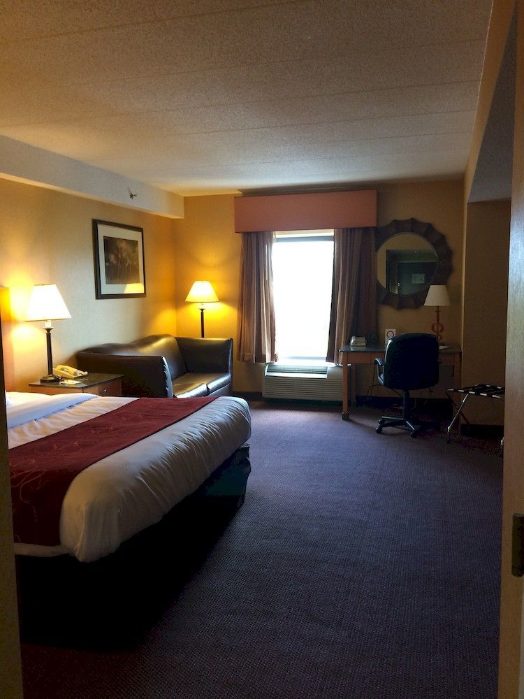 Comfort Suites Southpark Colonial Heights Exterior photo